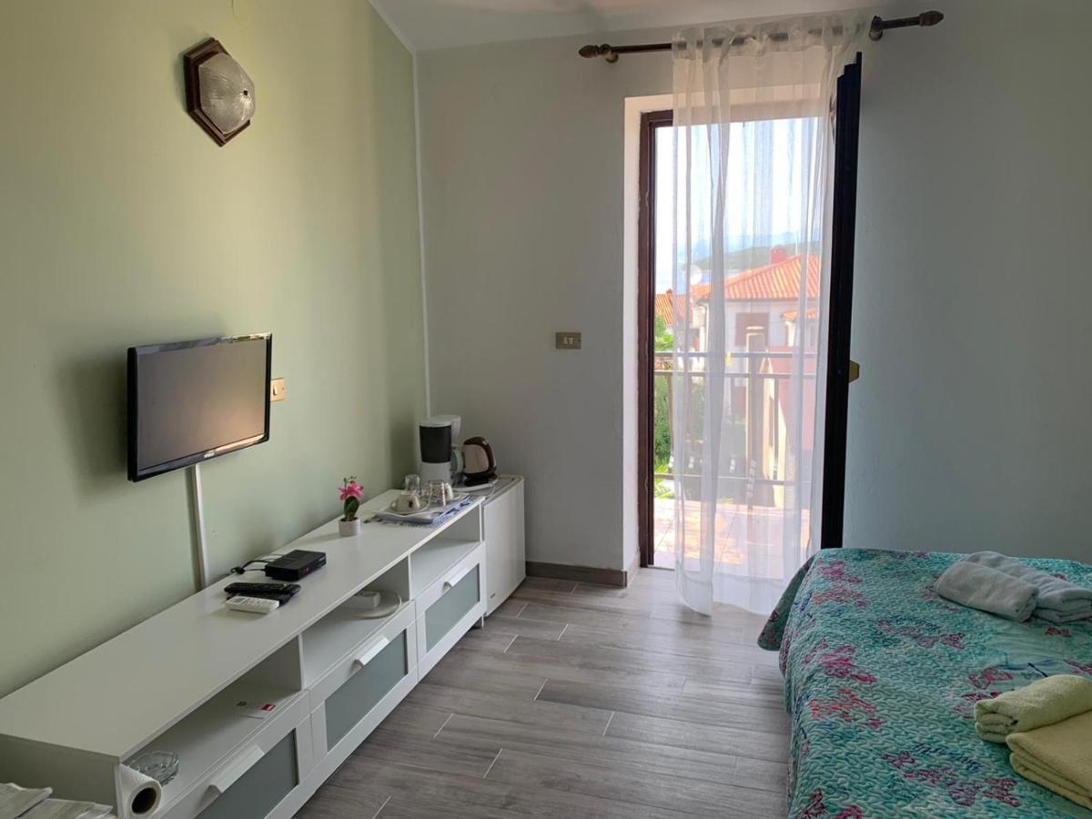 Draga Rooms Njivice Exterior photo