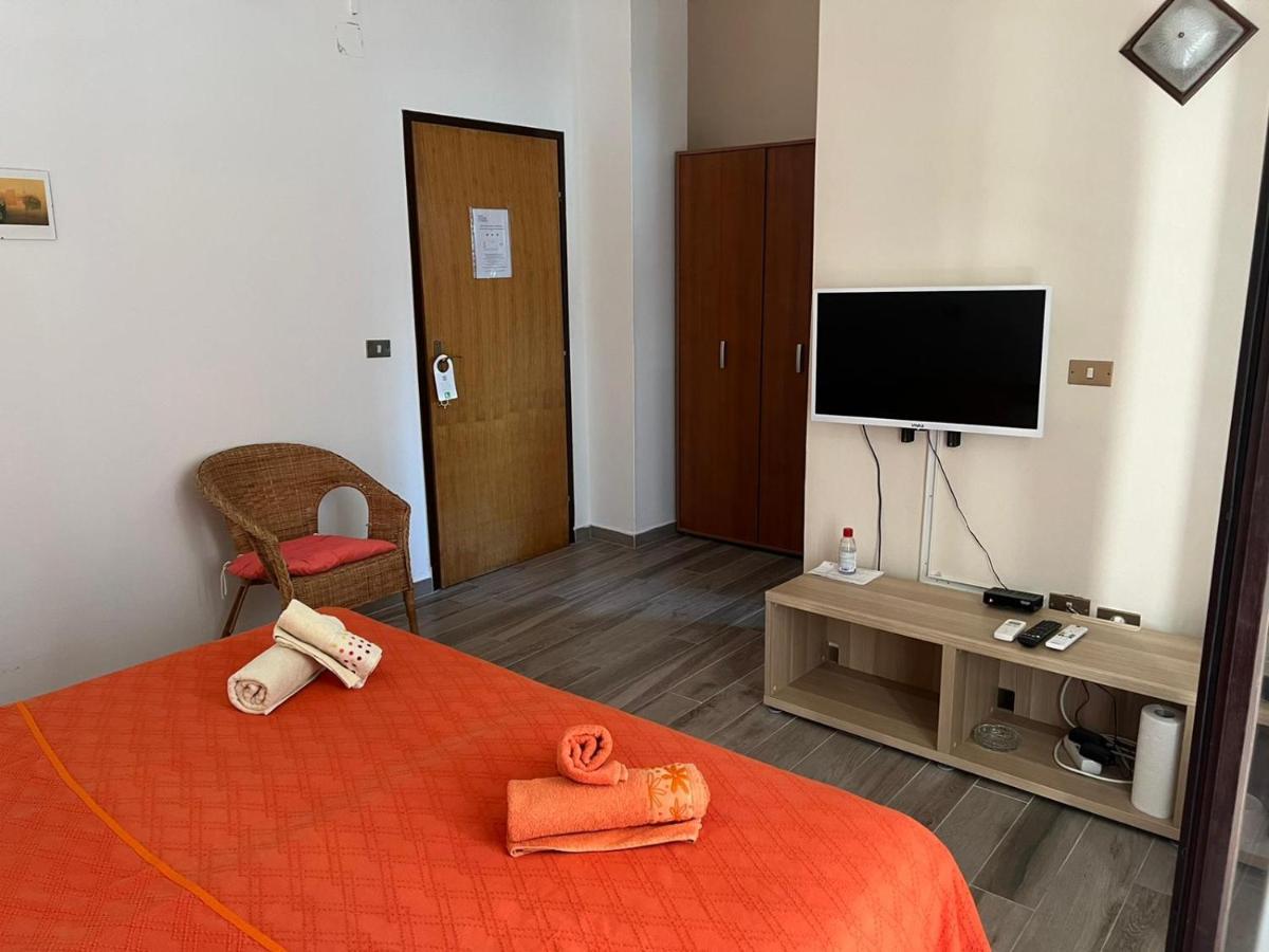 Draga Rooms Njivice Exterior photo